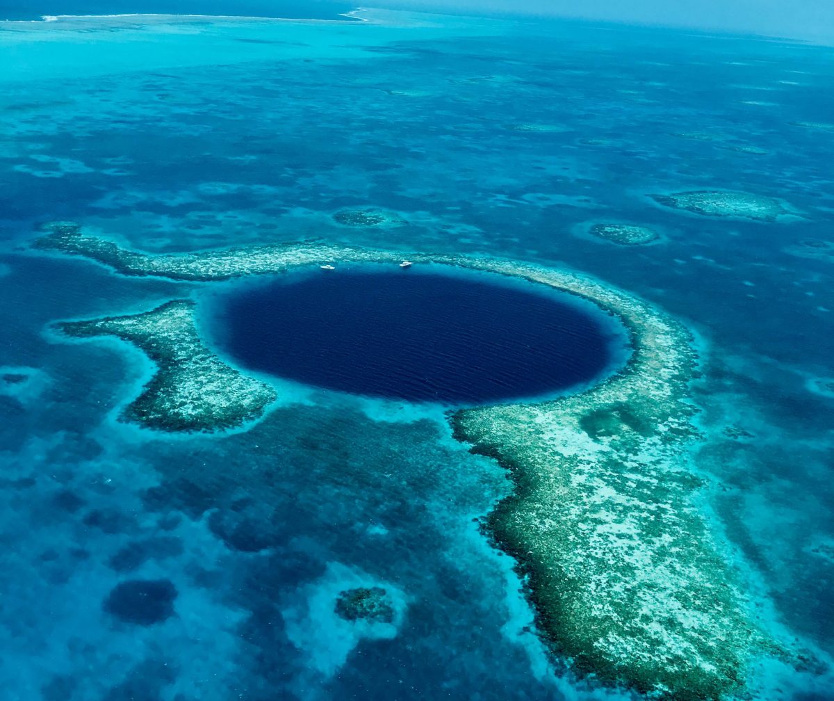 Blue Hole, Belize, fly from Caye Caulker-2