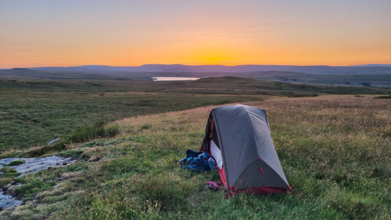 ULTIMATE Guide to Walking The Pennine Way + Wild Camping - Becky the ...